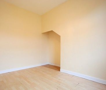 Stenhouse Crescent, Stenhouse, EH11, Edinburgh - Photo 3