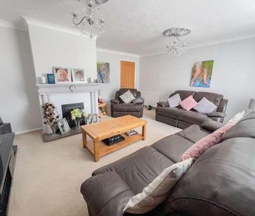 Hever Close, Hockley, SS5 - Photo 4