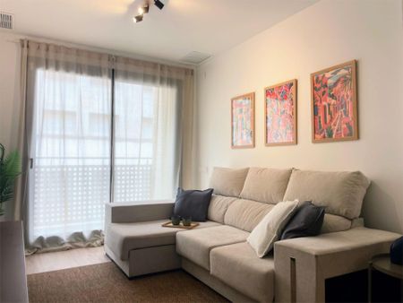 Piso de alquiler en Carrer del Berguedà, 99, Can Palet - Photo 2