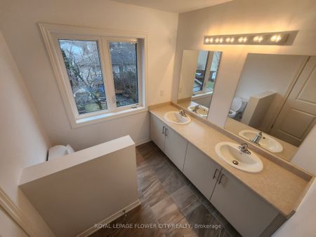 For Lease - 7432 Baycrest Common, Niagara Falls, Ontario - Photo 5