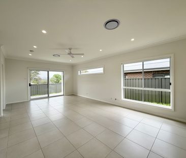 New Build Duplex with Private Street Access - Photo 2