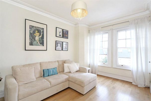 2 bedroom flat to rent - Photo 1