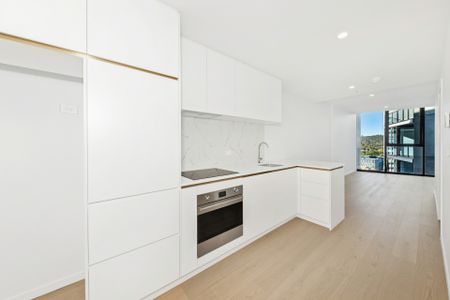 Brand New Living at "The Shard" - Modern Style and Ultimate Convenience - Photo 2