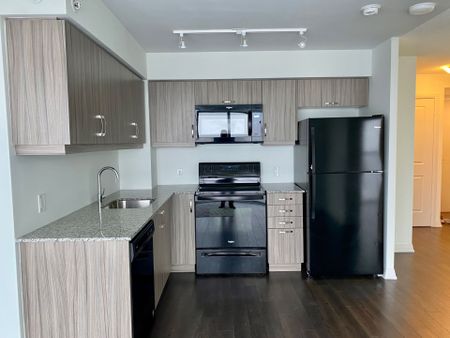 For Lease - 30 Meadowglen Place Unit# 2502, Toronto, Ontario - Photo 2