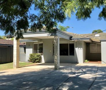 “STUNNING PROPERTY WITH AMAZING ENTERTAINMENT AREA” - Photo 6