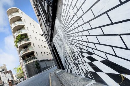 Perfect Potts Point Apartment - Photo 4