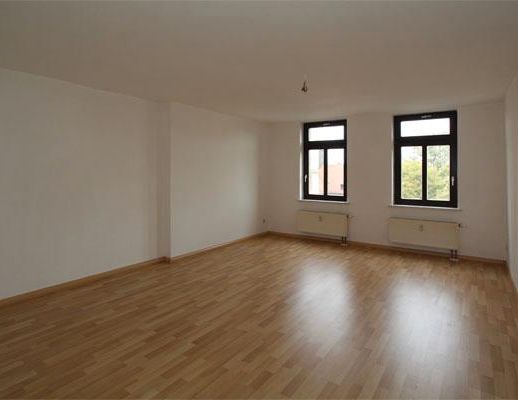 Schöne Singlewohnung mit Laminat... - Foto 1