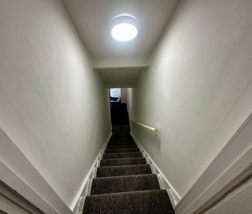 2 Bed Flat, Coventry, CV2 - Photo 2