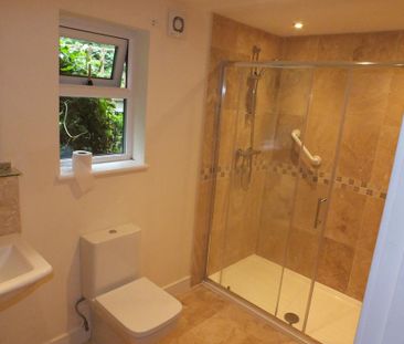 2 bedroom detached bungalow to rent - Photo 5