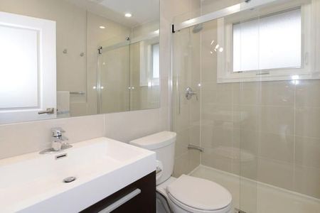 For Lease - 4 Thelmere Place, Toronto, Ontario - Photo 2