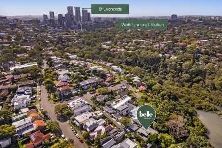 Breathtaking Harbour Views & Unmatched Lifestyle in the Heart of Greenwich - Photo 4