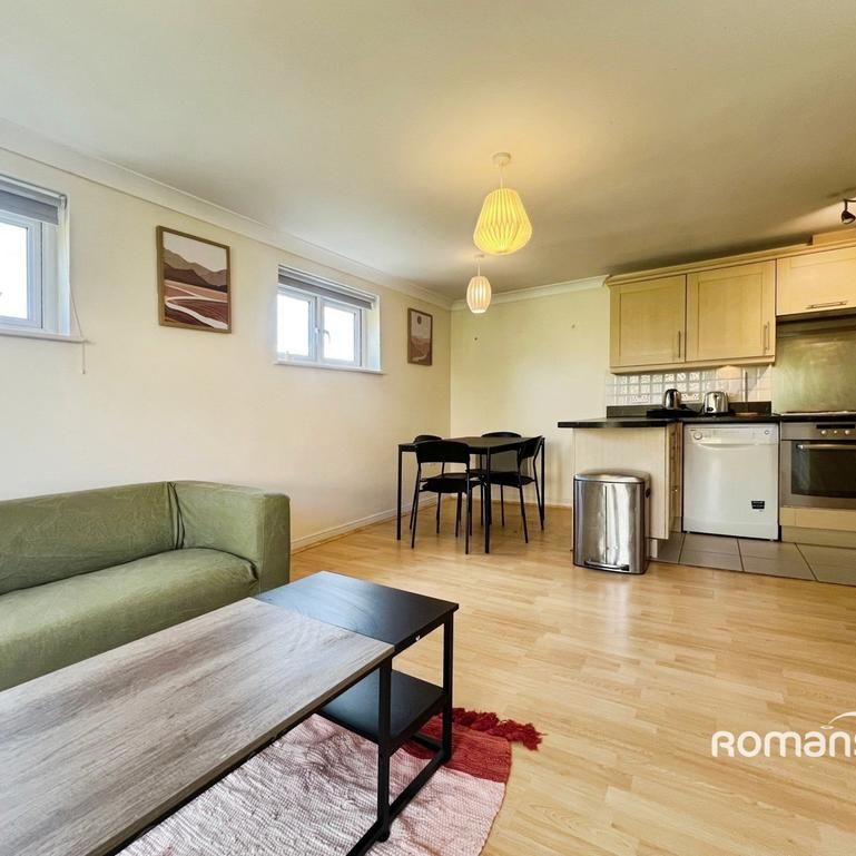 2 bedroom flat to rent - Photo 1