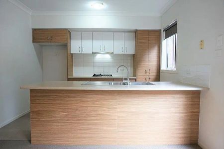 “Modern Family Home” - Photo 5
