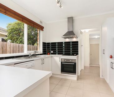 1/34 Sesame Street, Mount Waverley - Photo 2