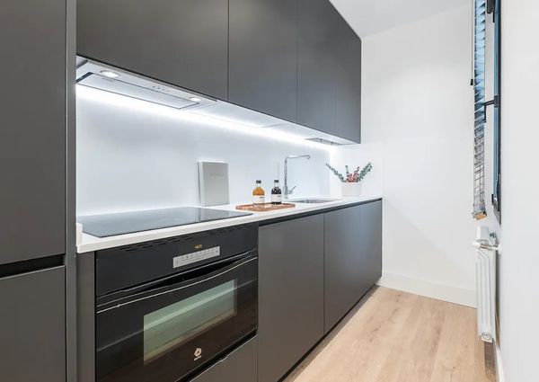 Calle del Doctor Castelo, Madrid, Community of Madrid 28009