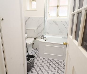 Room in a Shared Flat, Scott Ellis Gardens, NW8 - Photo 6