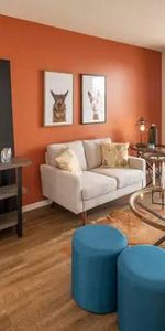 1 Bedroom - Lakeview Apartments - Photo 3