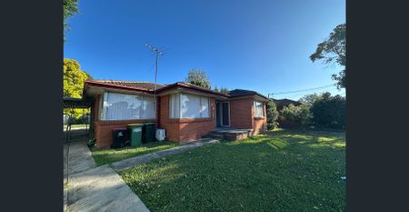 Big Family Home In a Quiet Street - Photo 4