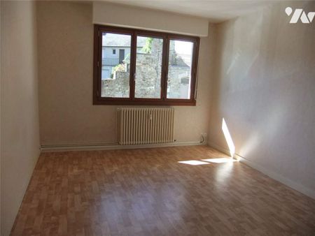 APPARTEMENT - VITRE - Photo 2