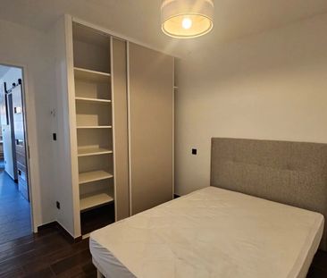 Location Appartement 4 pièces 85m² NARBONNE 11100 - Photo 3