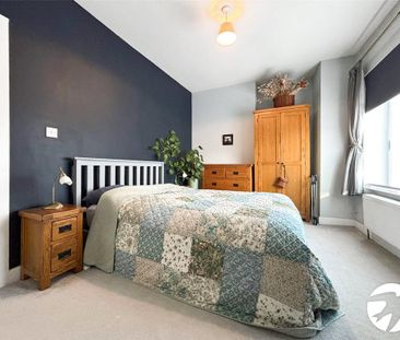 2 bedroom maisonette to rent - Photo 6