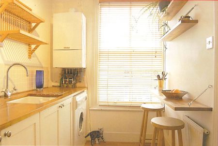 2 Bedroom Flat for Rent in Lower Clapton - Photo 3