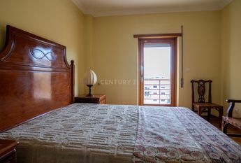 Apartamento T3 em Lisboa