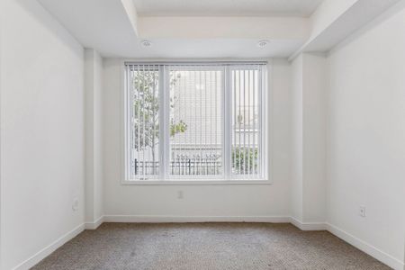 For Lease - 1525 Kingston Road Unit# 810, Pickering, Ontario - Photo 2