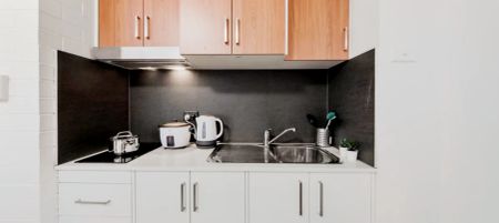 Superior Single Studio II - Photo 5