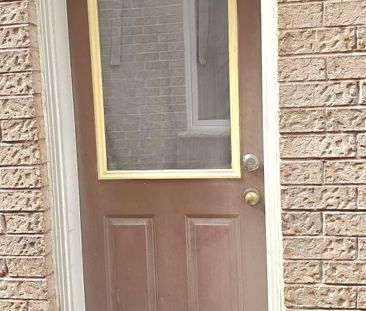 For Lease - 23 Robideau Place Unit# BSMT, Whitby, Ontario - Photo 6