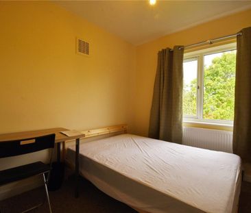 Blake Road, Lockleaze - Photo 6