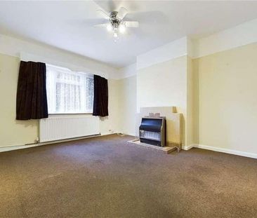 Worcester Close, Reading, Berkshire, RG30 - Photo 2