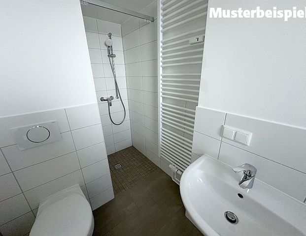 + 1 Zimmer mit modernisiertem Badezimmer + - Photo 1