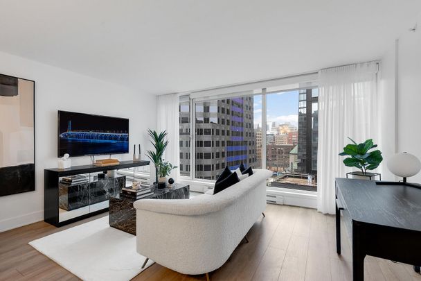 Luxury Rentals Downtown - Photo 1