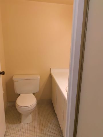 For Lease - 25 Bamburgh Circle Unit# 1040, Toronto, Ontario - Photo 4