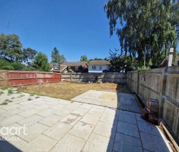 4 bedroom detached house to rent - Photo 4