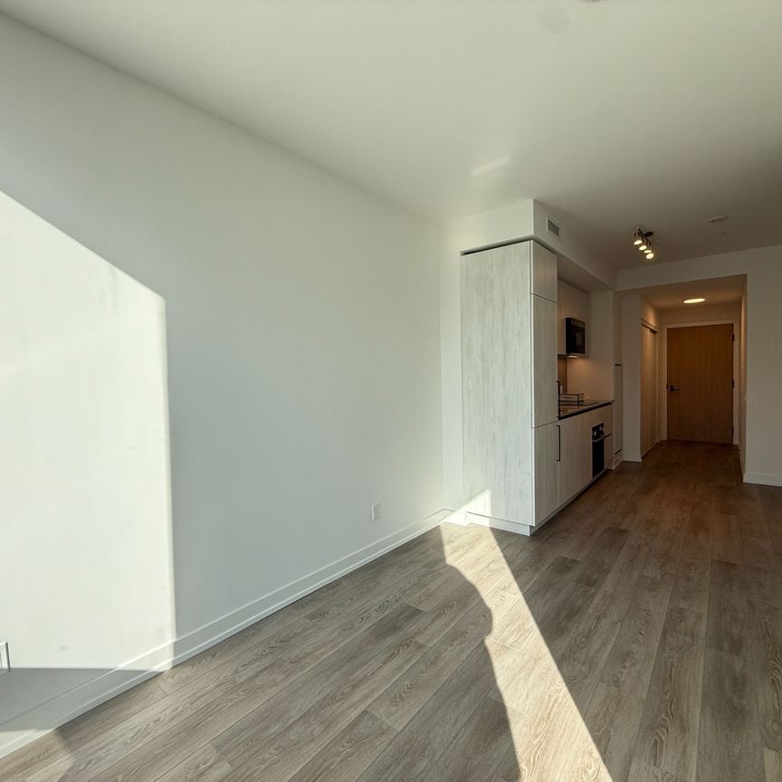 For Lease - 35 Parliament Street Unit# 921, Toronto, Ontario - Photo 1