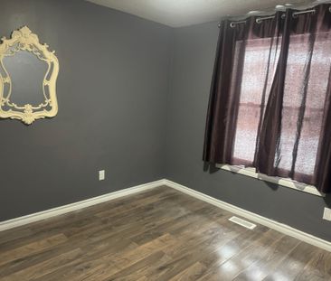 For Lease - 1331 Limberlost Road, London North, Ontario - Photo 6