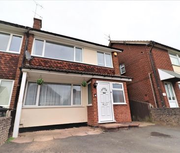 Dark Lane, Bedworth - Photo 1