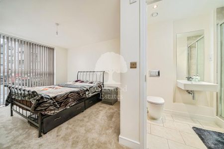 2 bedroom apartment to rent - Photo 4