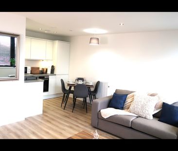 1 Bed Flat, Alexander House, M16 - Photo 1