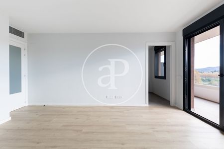 Flat for rent with Terrace in Mira-sol (Sant Cugat del Vallès) - Photo 5