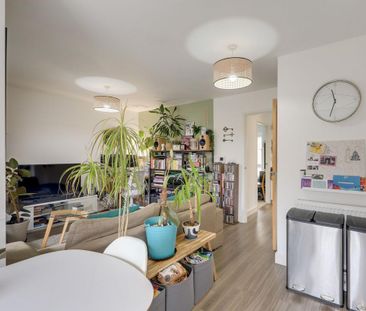 1 bedroom flat to rent - Photo 2