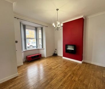 2 bedroom House To Let - Photo 1