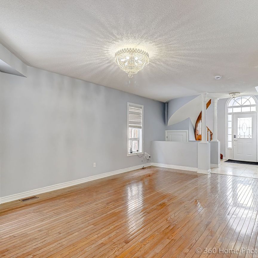 For Lease - 304 drummond Drive Unit# Upper, Vaughan, Ontario - Photo 1