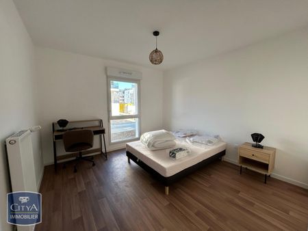 Location Appartement 3 pièces 65m² TRELAZE 49800 - Photo 3