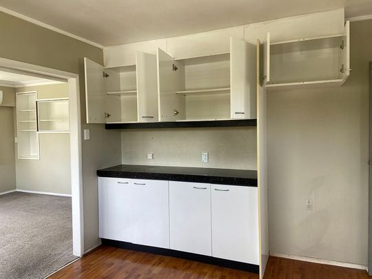 3 Bedroom House in Hillcrest - Available Now - Photo 1