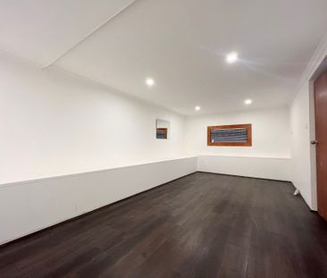 2 Bedroom Half House (Downstairs), Water & Electricity Included in ... - Photo 6