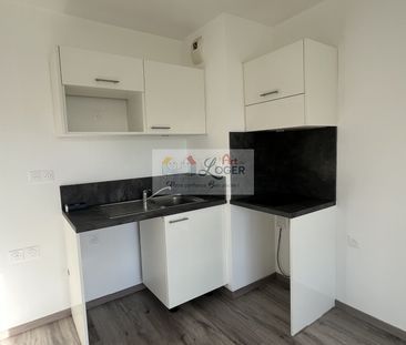 Location Appartement 2 pièces 40m² NANTES 44300 - Photo 4
