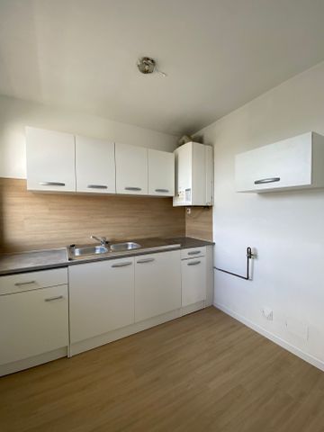 Location Appartement 2 pièces 42m² MARMANDE 47200 - Photo 4